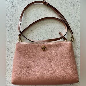 Tory Burch Mercer Pebbled Zip Crossbody Bag
